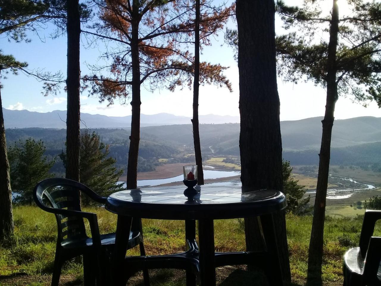 Отель Sedgefield Huts Экстерьер фото