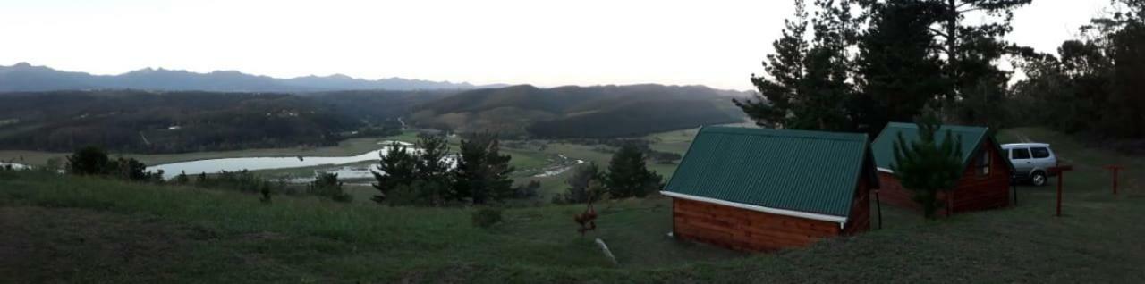 Отель Sedgefield Huts Экстерьер фото